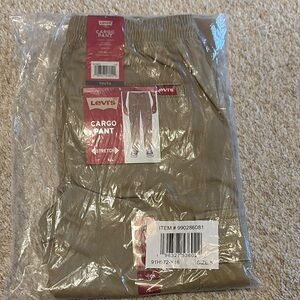 Levi's Youth Stretch Cargo Pants in Brown